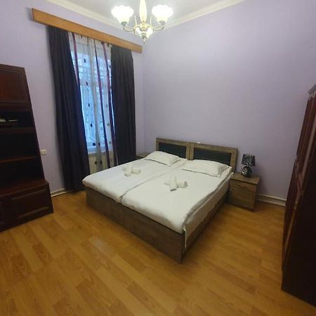 House In Old Tbilisi Apartment Exterior photo